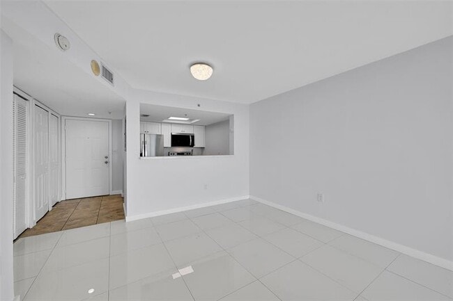 Building Photo - 1690 SW 27th Ave