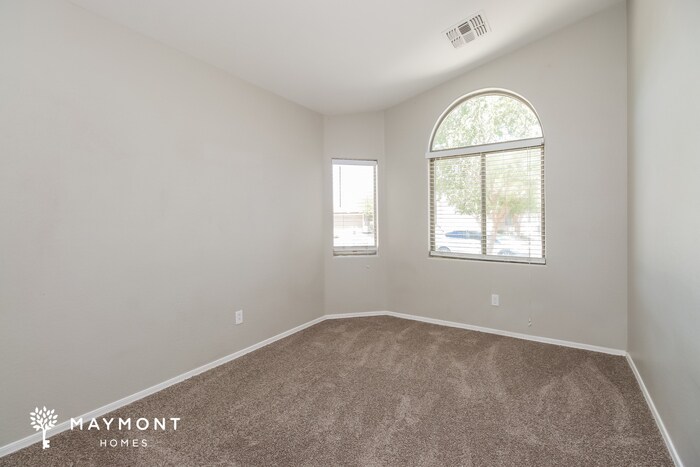 Building Photo - 45671 W Rainbow Dr