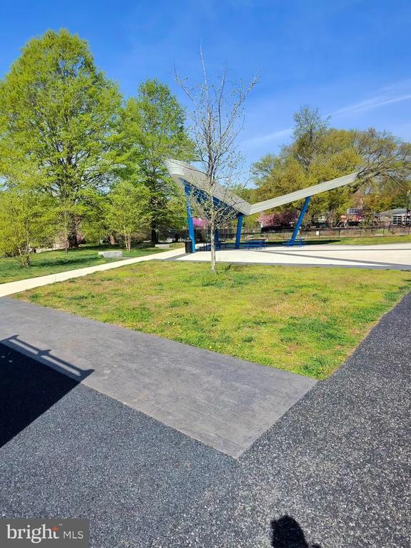 Building Photo - 4491 MacArthur Blvd NW