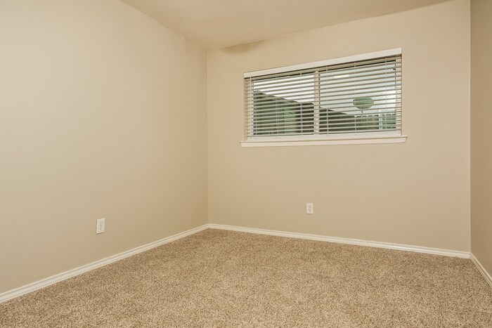 Building Photo - 1007 Mill Run Dr