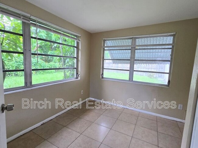 Building Photo - 4847 Aegean Ave