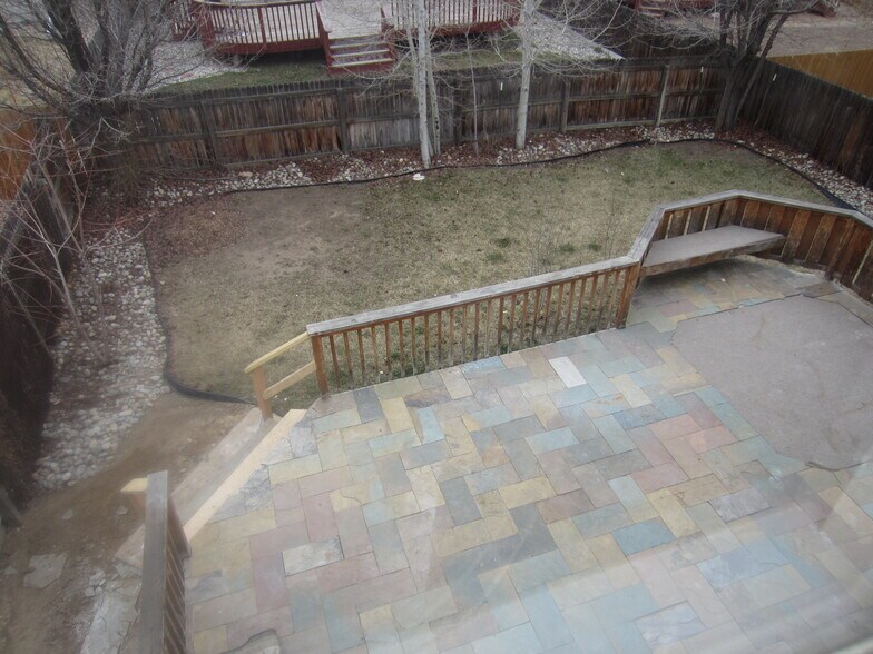 Building Photo - 10761 Cook Ct