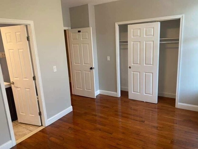 Building Photo - 1841 W Master St