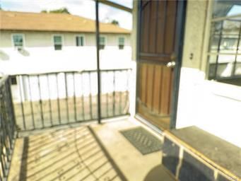 Building Photo - 525 Windsor Rd