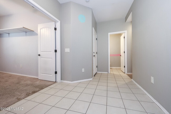 Building Photo - 8754 N Mugho Pine Trail