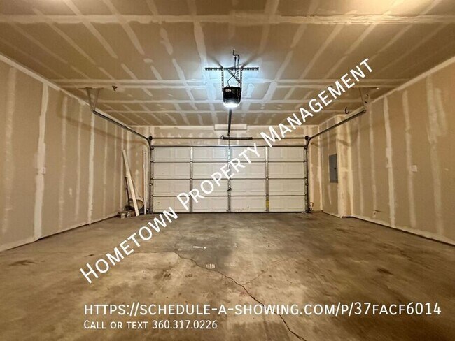 Building Photo - 4325 Oso Berry St NW