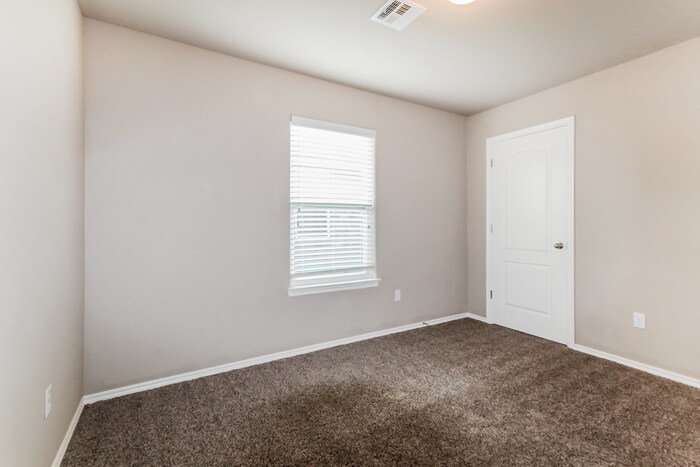Building Photo - 11425 SW 25th Terrace
