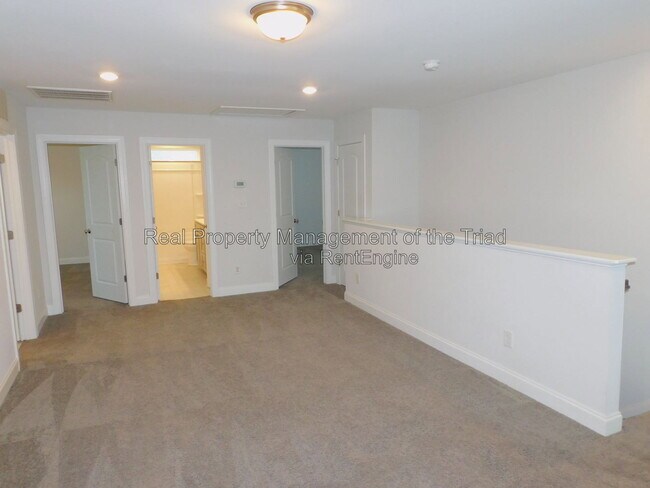 Building Photo - 6417 Bluestone Park Dr