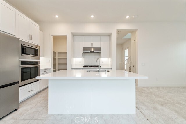 Building Photo - 31983 Paseo Bridal