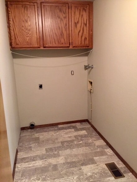 Building Photo - 1403 E Symphony Ct