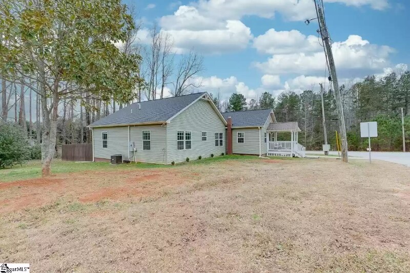 Building Photo - 10 N Rockview Dr