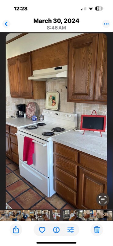 Building Photo - 3522 E 71st Pl