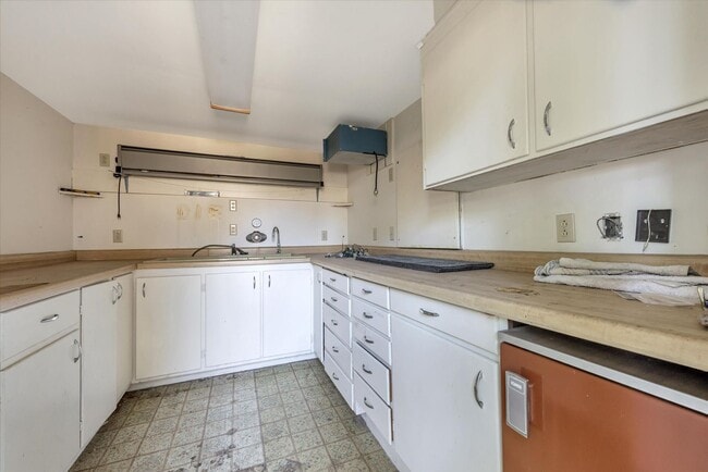 Building Photo - Wow! What a Great Home! SHORT TERM LEASE T...
