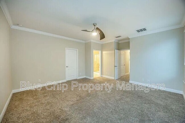 Building Photo - 8477 Greider Way