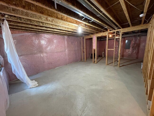Building Photo - Beautiful 3 Bedroom In North Salt Lake