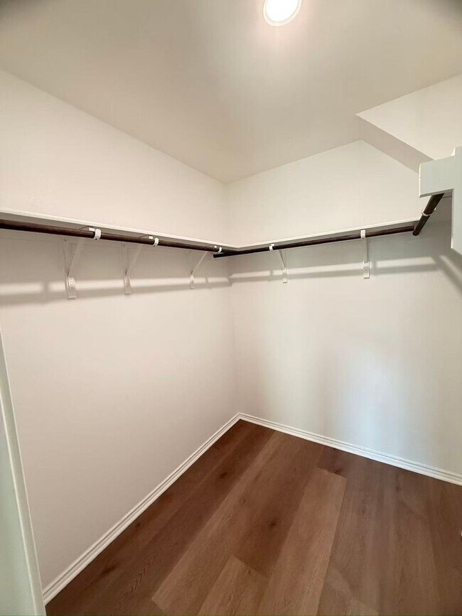 Building Photo - Adorable house in Crandall