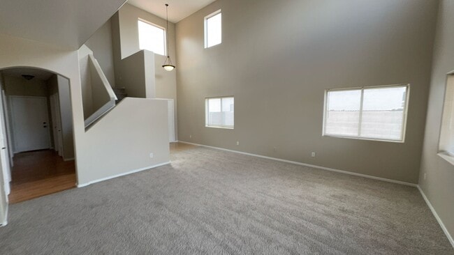 Building Photo - 41232 N Cambria Dr
