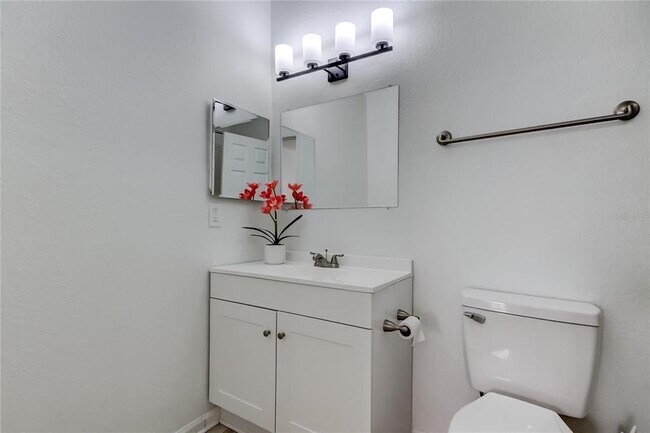 Building Photo - 2107 Portofino Pl