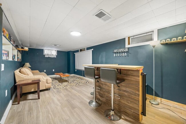 Building Photo - 2913 13th St