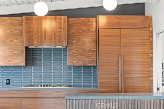 Building Photo - 7512 Rindge Ave