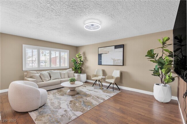 Building Photo - 7604 Charles Conrad Cir