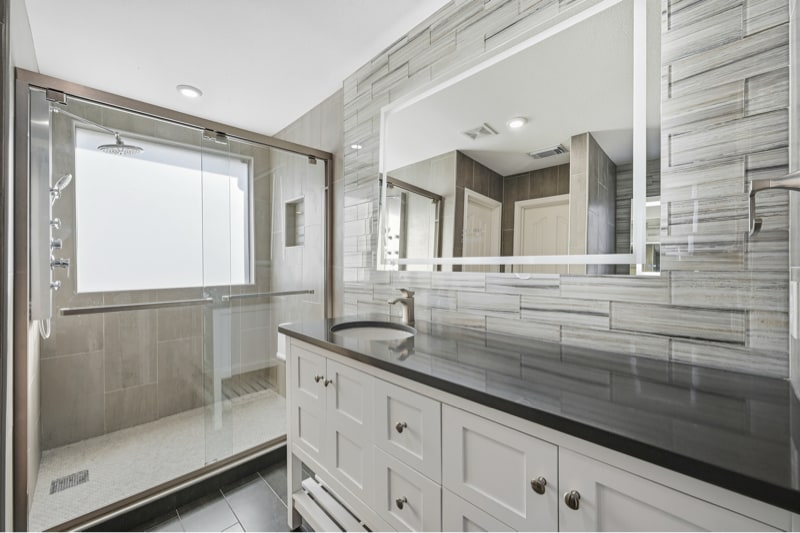 Building Photo - 4528 Sleepy Meadows Dr