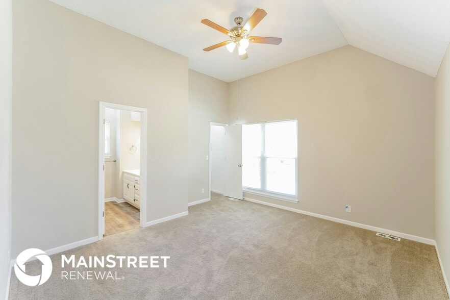 Building Photo - 8029 W 149th St