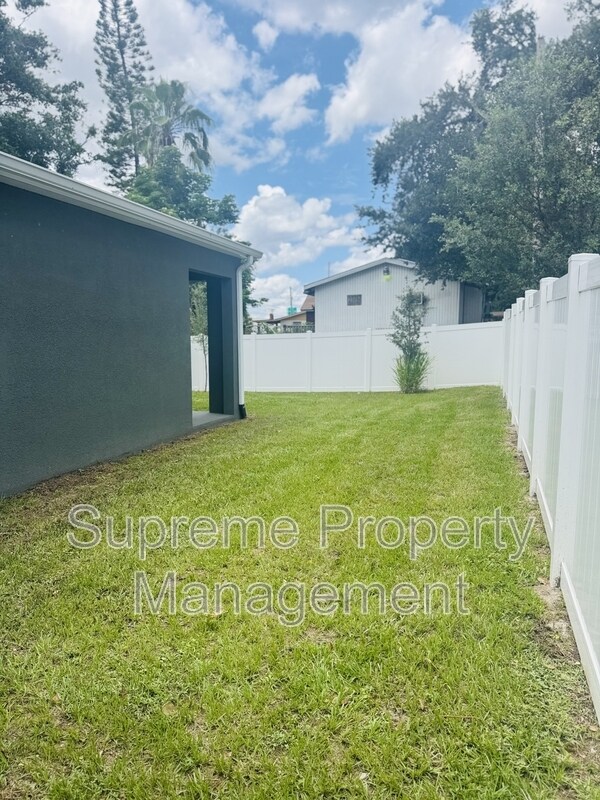 Building Photo - 2604 N 29th St