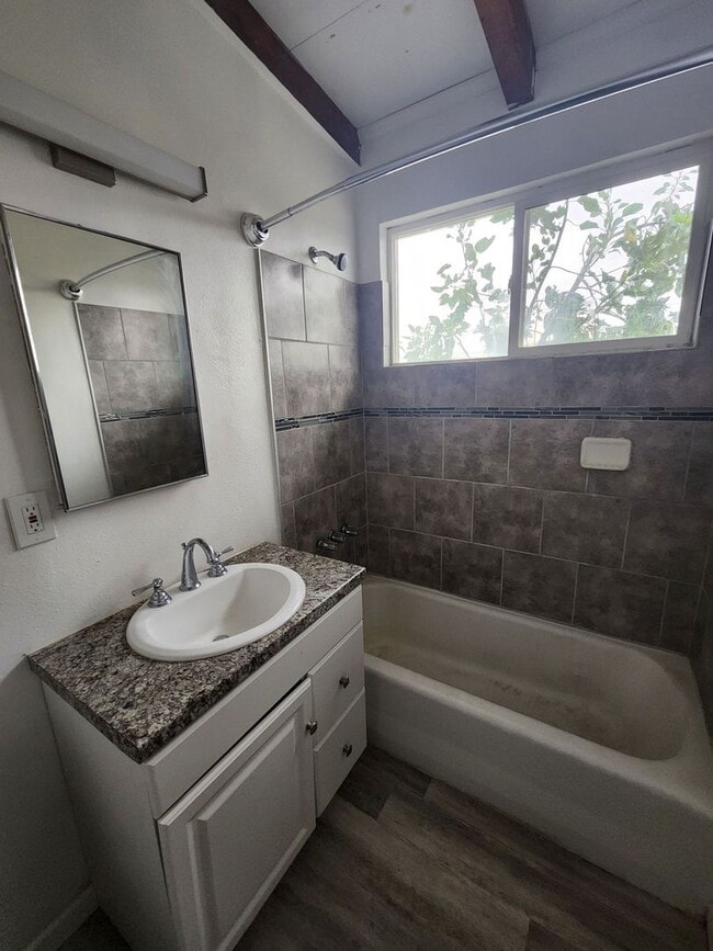 Building Photo - 73642 Buena Vista Dr