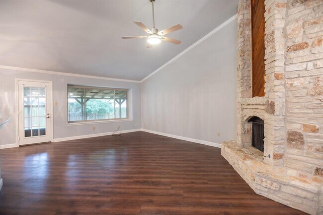 Building Photo - 3511 Lovage Dr