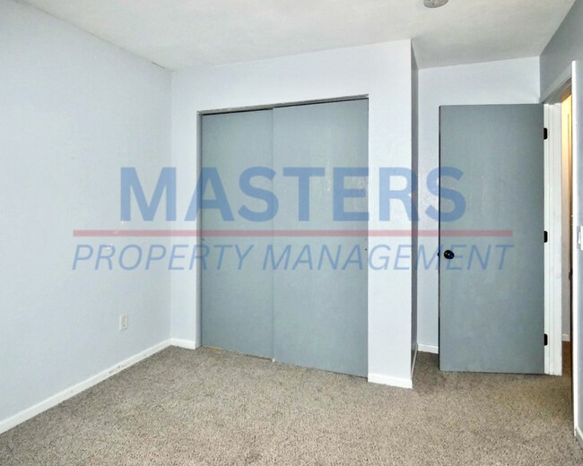 Building Photo - 3 Bedroom House for Rent