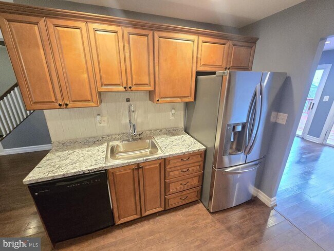 Building Photo - 7655 Sherlock Ct