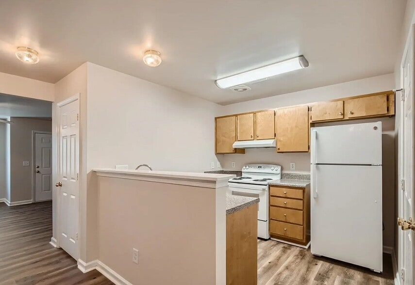 Building Photo - 307 Drury Dr