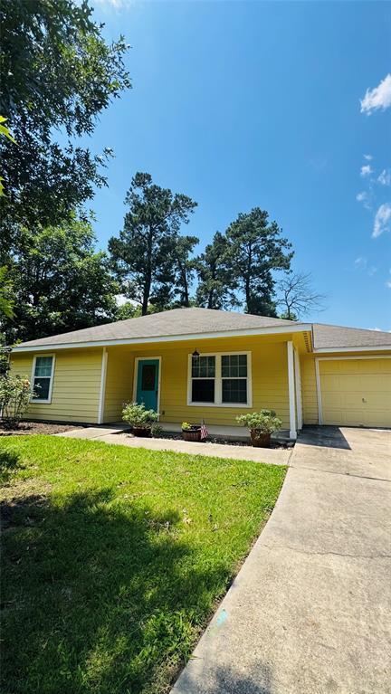Building Photo - 10595 Royal Terrell Dr