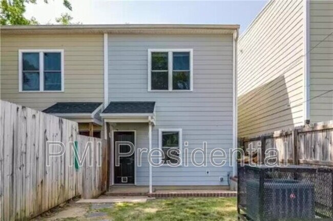 Building Photo - 1107 N 27th St
