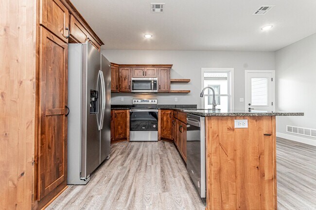 Building Photo - Please View 3D Virtual Walk-Through Before Scheduling a Showing