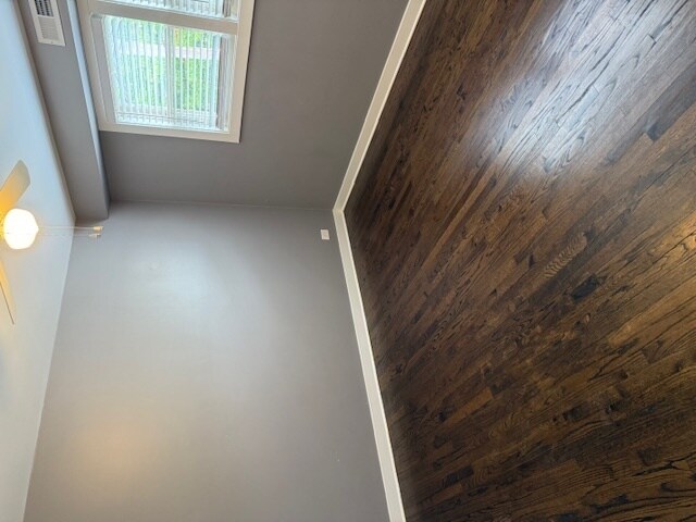 Building Photo - 6521 N Seeley Ave