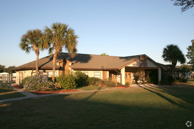 Primary Photo - Sunlake Terrace Estates