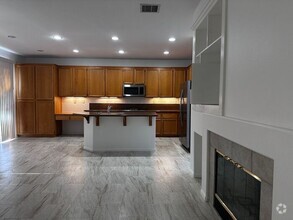 Building Photo - Situated In a Quiet Community Of Santa Cla...