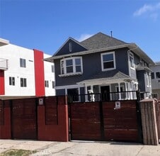 Building Photo - 1224 W 35th St
