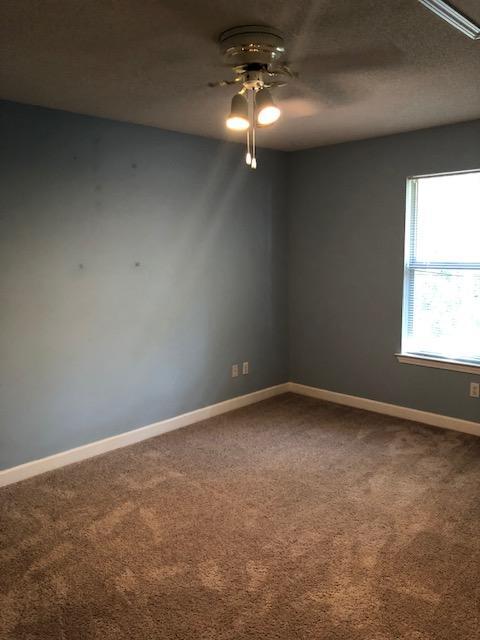 Building Photo - 1710 Ashview Cove
