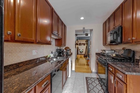 Building Photo - 6414 N Mozart St