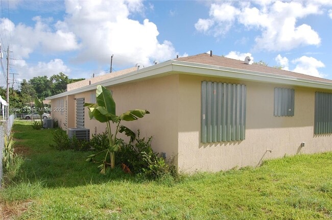 Building Photo - 2184 NW 63rd St