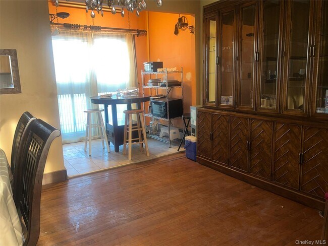 Building Photo - 109-33 Francis Lewis Blvd