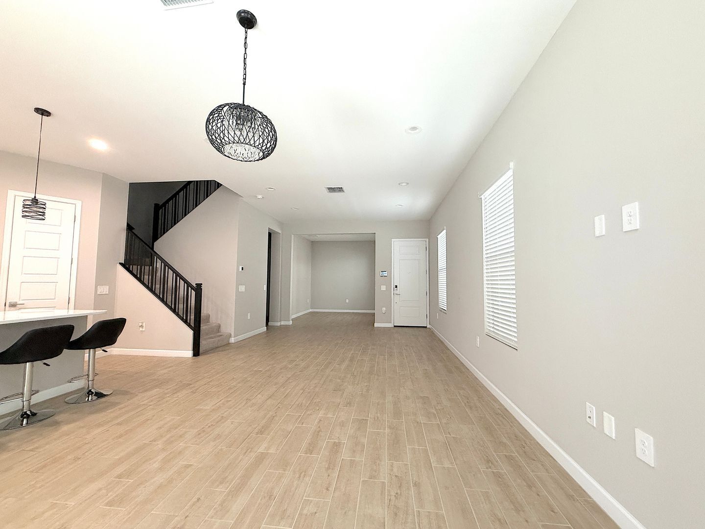 Building Photo - 5059 E Gallop Wy
