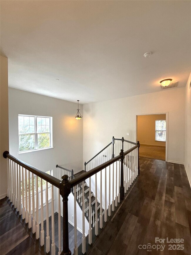 Building Photo - 10777 Essex Hall Dr