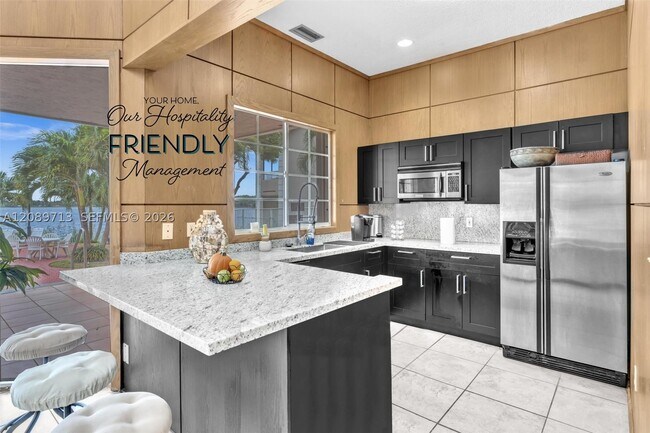 Building Photo - 2811 N Oakland Forest Dr