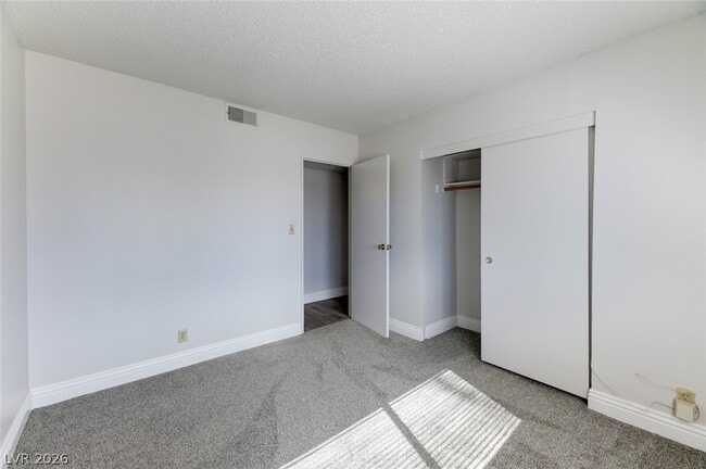 Building Photo - 4417 Berkley Ave