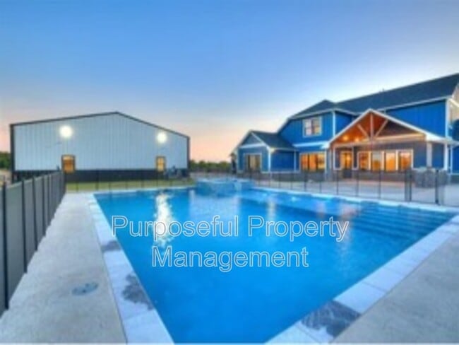 Building Photo - 115 Weaver Rd