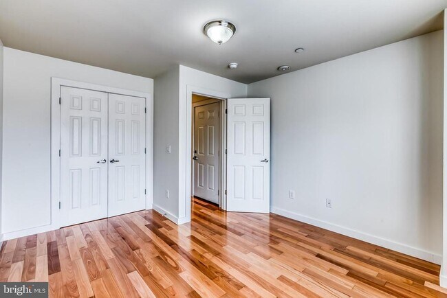 Building Photo - 4122 Haverford Ave